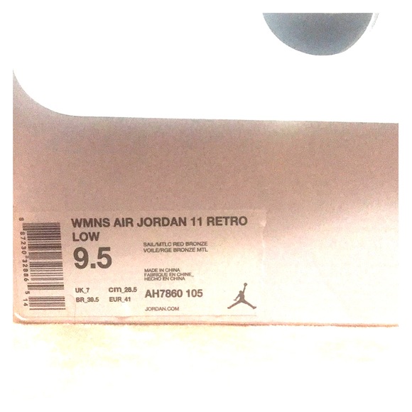 Woman’s air Jordan 11 retro lows 2018 - Picture 2 of 5